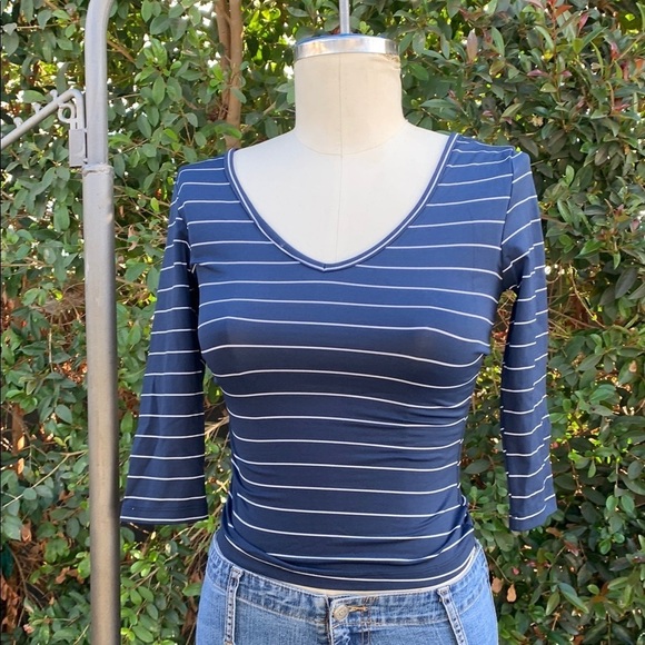 Vintage Pandora V-Neck Top - Picture 1 of 8